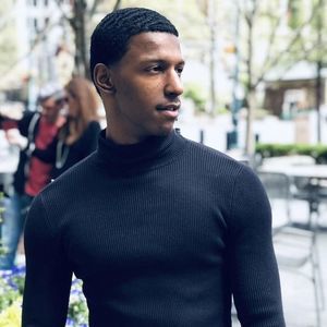 Meet your Posher, Eric